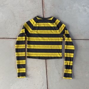 Urban Outfitters Long-Sleeve Crop Tee - Black & Yellow - Size S